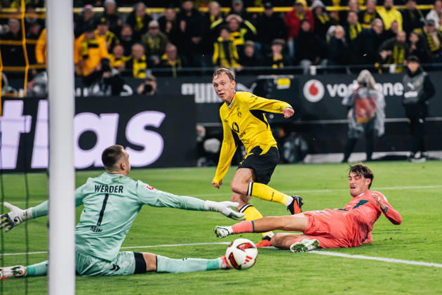 Borussia Dortmund v SV Werder Bremen - Bundesliga 2026 27 Maximilian Beier of Borussia Dortmund in action during the Bundesliga match between Borussia Dortmund and SV Werder Bremen at Signal Iduna Park in Dortmund, Germany, on October 9, 2026. Dortmund Germany  Copyright: xHeshamxElsherifx originalFilename:elsherif-notitle261009_npLO4.jpg