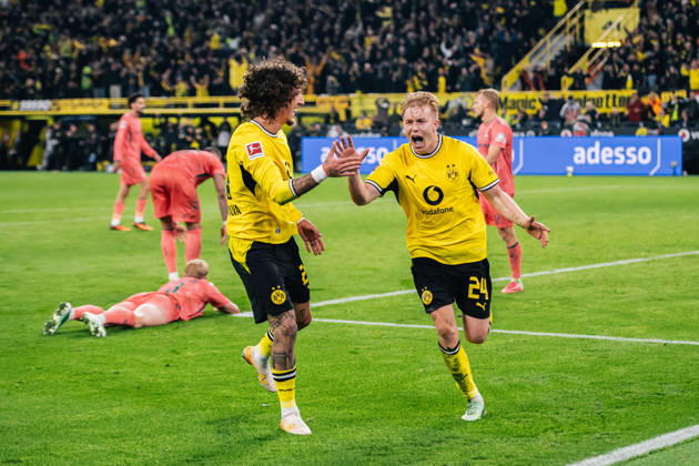 Borussia Dortmund v SV Werder Bremen - Bundesliga 2026 27 Daniel Svensson of Borussia Dortmund celebrates his goal with Fabio Silva of Borussia Dortmund during the Bundesliga match between Borussia Dortmund and SV Werder Bremen at Signal Iduna Park in Dortmund, Germany, on October 9, 2026. Dortmund Germany  Copyright: xHeshamxElsherifx originalFilename:elsherif-notitle261009_npWGt.jpg