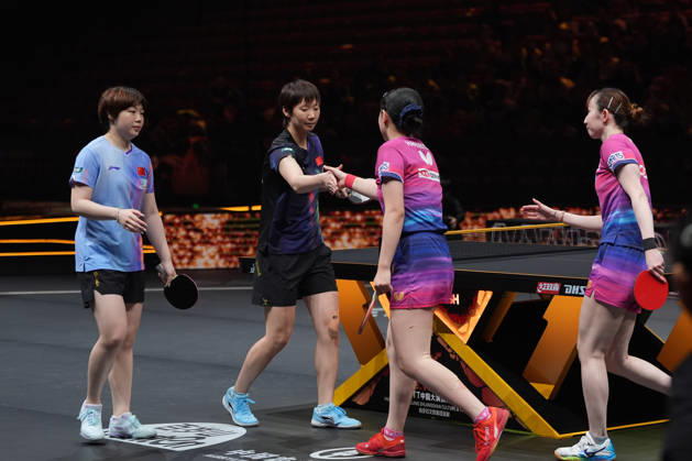 (261010) -- BEIJING, Oct. 10, 2026 -- Wang Manyu (2nd L) Kuai Man (1st L) of China and Harimoto Miwa (2nd R) Hayata Hina of Japan greet each other after their women s doubles final match at 2026 World Table tennis, Tischtennis (WTT) China Smash in Beijing, China, Oct. 10, 2026. ) (SP)CHINA-BEIJING-TABLE TENNIS-WTT-CHINA SMASH-WOMEN S DOUBLES (CN) XiexHan 