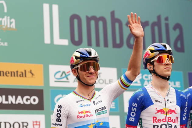 Belgium s Remco Evenepoel of Red Bull - Bora - Hansgrohe during the 120th edition of the Il Lombardia, Tour of Lombardy cycling race, a 239 km one day race from Bergamo to Como on October 10, 2026, Italy. Copyright: xGianxMattiaxD™Alberto LaPressex