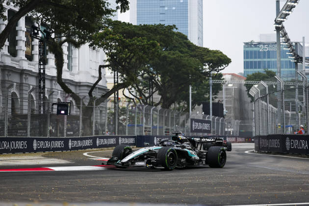 F1 - SINGAPORE GRAND PRIX 2026 63 RUSSELL George (gbr), Mercedes AMG F1 Team W17, action, rain, pluie, during the 2026 Formula 1 Singapore Grand Prix, 17th round of the 2026 Formula One World Championship, WM, Weltmeisterschaft from October 9 to 11, 2026 on the Marina Bay Street Circuit, in Singapore, Singapore - SingaporeSingapore Copyright: xDPPIx