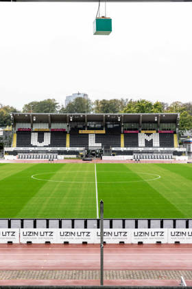 SSV Ulm 1846 Fußball vs. Eintracht Frankfurt II, Fussball, Regionalliga Südwest, 11. Spieltag, Donaustadion Ulm 10.10.26 Das Donaustadion Ulm Sportstätte des SSV Ulm 1846 Fußball Innenansicht Haupttribüne SSV Ulm 1846 Fußball vs. Eintracht Frankfurt II, Fussball, Regionalliga Südwest, 11. Spieltag, Donaustadion Ulm 10.10.26 Foto: Lucca Fundel Ulm Donaustadion Baden-Württemberg Deutschland