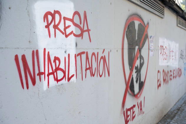ESP: LaLiga EA Sports Rayo Vallecano v Athletic Club Message calling for the resignation of Raul Martin Presa, the president of Rayo Vallecano during LaLiga EA Sports between Rayo Vallecano v Athletic Club played at Vallecas Stadium in Madrid on October 10, 2026 in Spain Spain Futbol Copyright: xAgenciaxLOFx