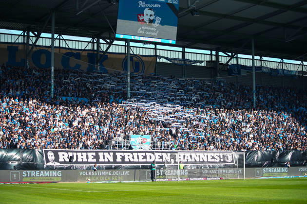 Deutschland: Fussball 2. Bundesliga 2026 2027, 7. Spieltag - 1. FC Magdeburg vs Hannover 96 - Avnet Arena (Magdeburg): Zuschauer, Fans, Tribüne...horeographie, Fanchoreo, Copyright: xAymanxAlahmedx
