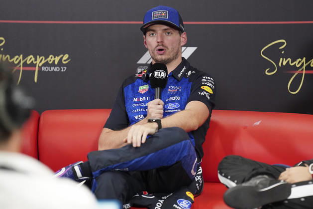 FORMULA 1 SINGAPORE AIRLINES SINGAPORE GRAND PRIX 2026 Max Verstappen (NED) 3 Red Bull Racing in the Post Sprint Race press conference, PK, Pressekonferenz during the Formula 1 Singapore Airlines Singapore Grand Prix 2026, Round 17 of the 2026 Formula 1 World Championship, WM, Weltmeisterschaft from 9th - 11th October 2026 at the Marina Bay Street Circuit, Singapore. Credit: Robbie Hoad Every Second Media Editorial use only. All images are copyright Every Second Media Limited. No images may be reproduced without prior permission. Copyright: xIMAGO EveryxSecondxMediax ESM-2203-0528 RobbiexHoadx xEveryxSecondxMediax