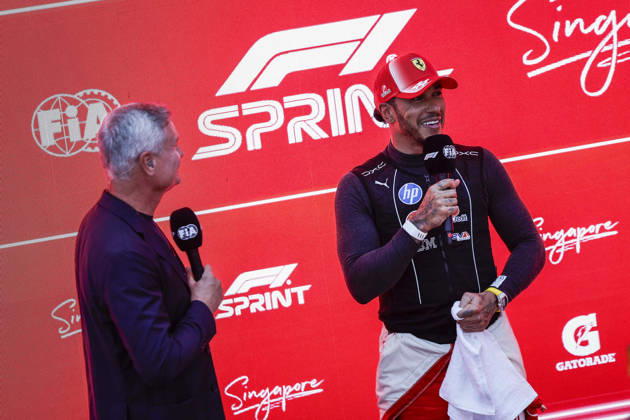 F1 - SINGAPORE GRAND PRIX 2026 HAMILTON Lewis (gbr), Scuderia Ferrari SF-26, portrait during the 2026 Formula 1 Singapore Grand Prix, 17th round of the 2026 Formula One World Championship, WM, Weltmeisterschaft from October 9 to 11, 2026 on the Marina Bay Street Circuit, in Singapore, Singapore - SingaporeSingapore  Copyright: xJulienxDelfossex