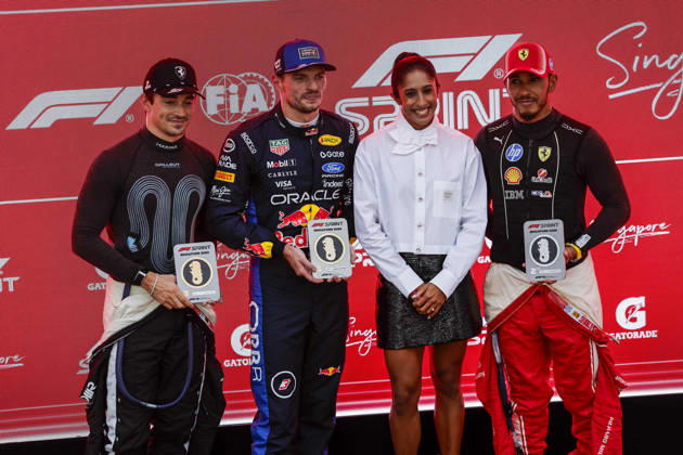 F1 - SINGAPORE GRAND PRIX 2026 LECLERC Charles (mco), Scuderia Ferrari SF-26, VERSTAPPEN Max (nld), Red Bull Racing Ford RB22, HAMILTON Lewis (gbr), Scuderia Ferrari SF-26, portrait during the 2026 Formula 1 Singapore Grand Prix, 17th round of the 2026 Formula One World Championship, WM, Weltmeisterschaft from October 9 to 11, 2026 on the Marina Bay Street Circuit, in Singapore, Singapore - SingaporeSingapore Copyright: xJulienxDelfossex