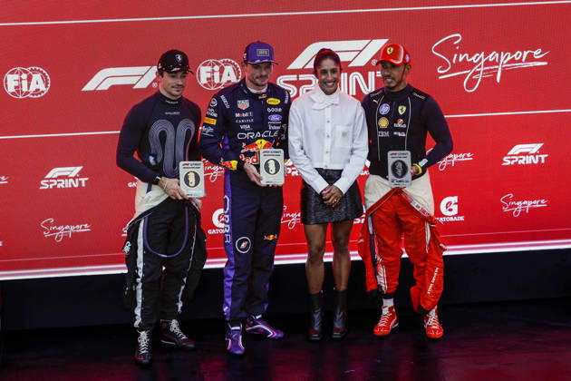 F1 - SINGAPORE GRAND PRIX 2026 LECLERC Charles (mco), Scuderia Ferrari SF-26, VERSTAPPEN Max (nld), Red Bull Racing Ford RB22, HAMILTON Lewis (gbr), Scuderia Ferrari SF-26, portrait during the 2026 Formula 1 Singapore Grand Prix, 17th round of the 2026 Formula One World Championship, WM, Weltmeisterschaft from October 9 to 11, 2026 on the Marina Bay Street Circuit, in Singapore, Singapore - SingaporeSingapore Copyright: xJulienxDelfossex