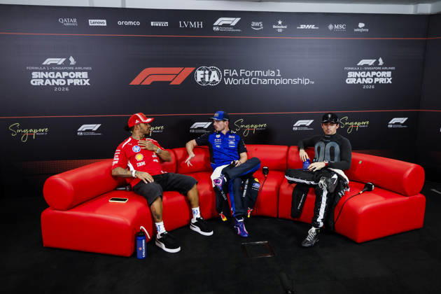 F1 - SINGAPORE GRAND PRIX 2026 Post Sprint Race, press conference, PK, Pressekonferenz HAMILTON Lewis (gbr), Scuderia Ferrari SF-26, VERSTAPPEN Max (nld), Red Bull Racing Ford RB22, LECLERC Charles (mco), Scuderia Ferrari SF-26, portrait during the 2026 Formula 1 Singapore Grand Prix, 17th round of the 2026 Formula One World Championship, WM, Weltmeisterschaft from October 9 to 11, 2026 on the Marina Bay Street Circuit, in Singapore, Singapore - SingaporeSingapore Copyright: xJulienxDelfossex