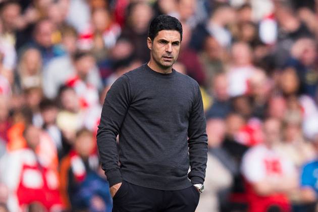 Arsenal Manager Mikel Arteta looks on Arsenal v Leeds United, Premier League, Football, Emirates Stadium, London, UK - 10 Oct 2026London Emirates Stadium United Kingdom EDITORIAL USE ONLY No use with unauthorised audio, video, data, fixture lists, club league logos or live services. Online in-match use limited to 120 images, no video emulation. No use in betting, games or single club league player publications.  Copyright: xWiredxPhotos Shutterstockx 17204325y
