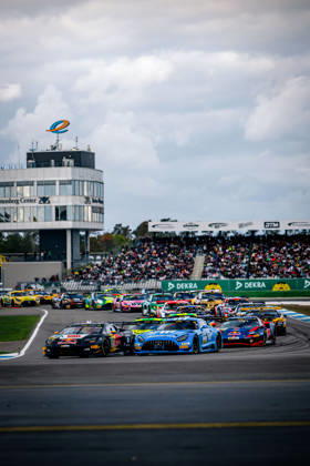 DTM, 15. + 16. Rennen Hockenheim 2026 22 Mercedes-AMG GT3 EVO, Landgraf Motorsport: Lucas Auer, 130 Lamborghini Temerario GT3, ABT Sportsline: Luca Engstler - picture by Gruppe C Photography Sachsenring Germany Copyright: xGruppexCxPhotographyx