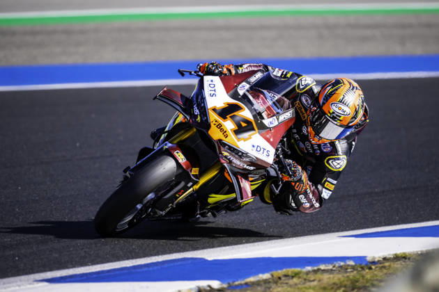 October 10, 2026, Cascais, Lisbon, Portugal: Sam Lowes of ELF Marc VDS Racing Team in action during the Superpole of the FIM Superbike World Championship, WM, Weltmeisterschaft at Circuito Estoril on October 10, 2026 in Cascais, Portugal. Motorsports 2026: WorldSBK - Tissot Estoril Round - ZUMAr200 20261010_zsp_r200_033 Copyright: xNunoxReisinhox