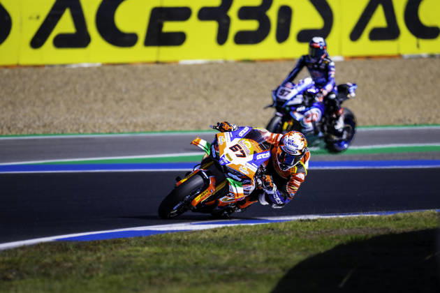 October 10, 2026, Cascais, Lisbon, Portugal: Alberto Surra of Motocorsa Racing in action during the Superpole of the FIM Superbike World Championship, WM, Weltmeisterschaft at Circuito Estoril on October 10, 2026 in Cascais, Portugal. Cascais Portugal - ZUMAr200 20261010_zsp_r200_035 Copyright: xNunoxReisinhox