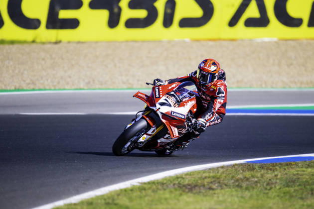 October 10, 2026, Cascais, Lisbon, Portugal: Iker Lecuona of Aruba.It Racing - Ducati in action during the Superpole of the FIM Superbike World Championship, WM, Weltmeisterschaft at Circuito Estoril on October 10, 2026 in Cascais, Portugal. Cascais Portugal - ZUMAr200 20261010_zsp_r200_036 Copyright: xNunoxReisinhox