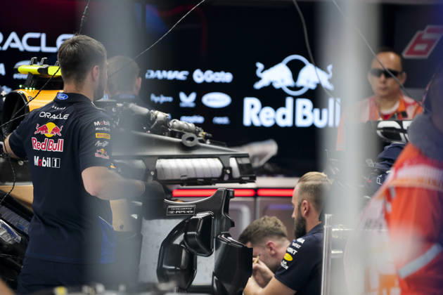 October 10, 2026, Singapore, Tamilnadu, Singapore: Scenes from the Red Bull Pit Saturday 10th October , Singapore Grand Prix 2026, Marina Bay Street Circuit. Singapore Singapore - ZUMAc251 20261010_znp_c251_013 Copyright: xVikramxChandrasekarx
