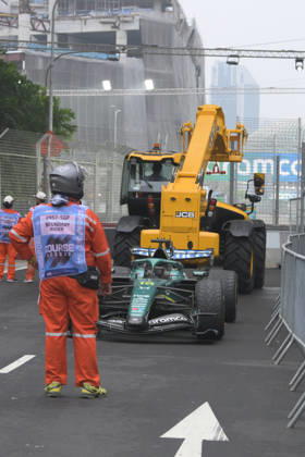October 10, 2026, Singapore, Tamilnadu, Singapore: George Russell of Mercedes car is removed by marshalls after he and Sergio Perez of Cadillac collide during the sprint on Saturday 10th October , Singapore Grand Prix 2026, Marina Bay Street Circuit. Formula 1: Singapore Grand Prix 2026 - ZUMAc251 20261010_znp_c251_049 Copyright: xVikramxChandrasekarx