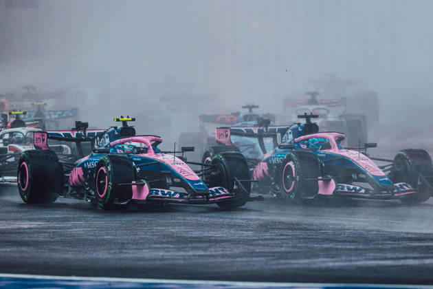 Formula 1 Singapore Airlines Singapore Grand Prix 10Pierre Gasly (BWT Alpine F1 Team, 10) 43Franco Colapinto (BWT Alpine F1 Team, 43) in Sprint Race at the Formula 1 Singapore Airlines Singapore Grand Prix 2026 10 10 2026 Copyright: xTomxBaigentx