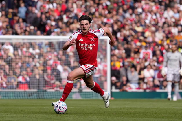 10th October 2026; Emirates Stadium, London, England; Premier League Football, Arsenal versus Leeds United; Declan Rice of Arsenal runs with the ball TomxMajor