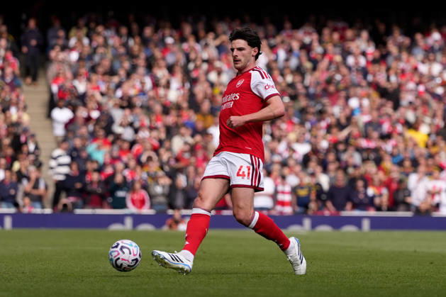 10th October 2026; Emirates Stadium, London, England; Premier League Football, Arsenal versus Leeds United; Declan Rice of Arsenal passes the ball TomxMajor