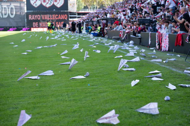 ESP: LaLiga EA Sports Rayo Vallecano v Athletic Club Paper balls and airplanes thrown in Vallecas as a form of protest against Martin Presa president of Rayo Vallecano during LaLiga EA Sports between Rayo Vallecano v Athletic Club played at Vallecas Stadium in Madrid on October 10, 2026 in Spain Spain Futbol Copyright: xAgenciaxLOFx