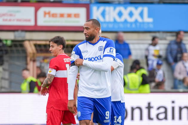 Deutschland: Fussball, 3. Liga, 8. Spieltag, Hänsch-Arena, Meppen, Emsland, Niedersachsen, SV Meppen vs. VfB Stuttgart U21, U 21 VfB Stuttgart II: Cyrill Akono (SV Meppen, 9) Copyright: xMichelxWittex
