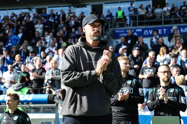 Trainer Sandro Wagner (Hannover 96) - 2. Fussball Bundesliga Saison 2026-2027 1. FC Magdeburg vs. Hannover 96 in der Avnet Arena in Magdeburg - Fußball,Mann,Männer,Deutschland,10.10.2026
