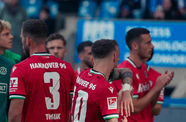 Deutschland: Fussball 2. Bundesliga 2026 2027, 7. Spieltag - 1. FC Magdeburg vs Hannover 96 - Avnet Arena (Magdeburg): Niederlage und Enttäuschung Marcel Hartel (Hannover 96, 10) Copyright: xAymanxAlahmedx