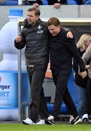 10.10.2026, xjhx, Fussball 2.Bundesliga, SV Darmstadt 98 - Energie Cottbus v.l. Trainer Florian Kohfeldt (SV Darmstadt 98), Sportlicher Leiter Paul Fernie (SV Darmstadt 98) (DFL DFB REGULATIONS PROHIBIT ANY USE OF PHOTOGRAPHS as IMAGE SEQUENCES and or QUASI-VIDEO) Darmstadt