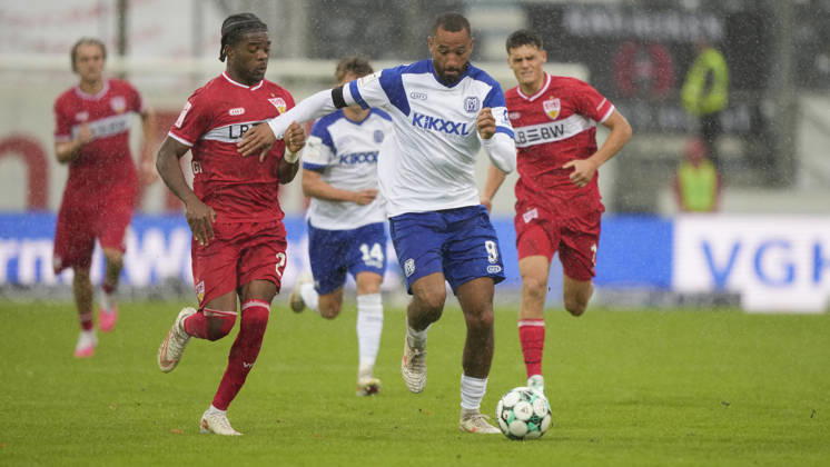 10.10.2026, Hänsch-Arena, Meppen, GER, 3. Liga, 9. Spieltag: SV Meppen vs VfB Stuttgart II, Cyrill Akono (SV Meppen 9) DFL REGULATIONS PROHIBIT ANY USE OF PHOTOGRAPHS AS IMAGE SEQUENCES AND OR QUASI-VIDEO. Meppen Niedersachsen Hänsch-Arena