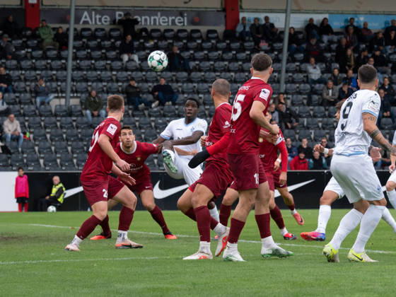 Oluwaseun Ogbemudia (SV Waldhof Mannheim, 14) Torchance, 3. v.r. GER, Fussball, SG Sonnenhof Grossaspach vs. SV Waldhof Mannheim, 3. Liga, 8. Spieltag, Aspach, Saison 2026 2027, 10.10.2026 GER, Fussball, SG Sonnenhof Grossaspach vs. SV Waldhof Mannheim, 3. Liga, 8. Spieltag, Aspach, Saison 2026 2027, 10.10.2026 Aspach Copyright: xCarstenxSchweringx EP_CSG