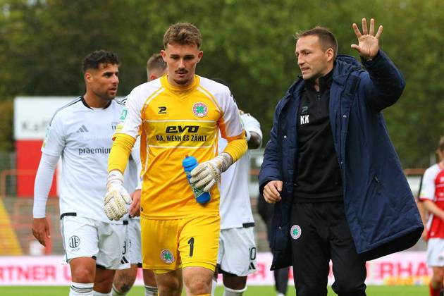 Regionalliga West: Rot-Weiß Oberhausen - 1. FC Bocholt ** NUR FÜR REDAKTIONELLE ZWECKE ** EDITORIAL USE ONLY **<p>Nicolas Glaus, Torwarttrainer Krystian Kalinowski RWO - 1. FC Bocholt Ort: Oberhausen, Stadion Niederrhein Datum: 10.10.2026 Deutschland NRW Oberhausen Copyright: MichaxKorb