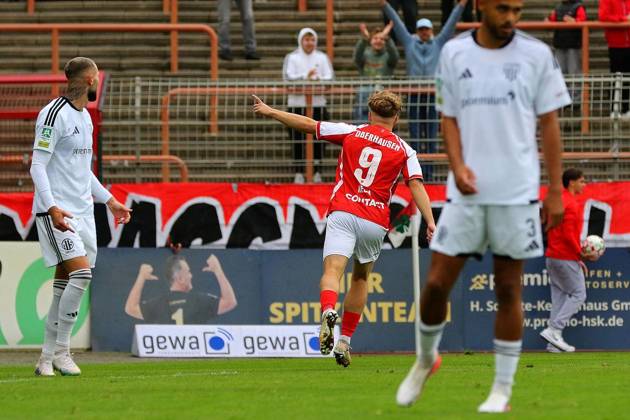 Regionalliga West: Rot-Weiß Oberhausen - 1. FC Bocholt ** NUR FÜR REDAKTIONELLE ZWECKE ** EDITORIAL USE ONLY **<p>Torjubel Timur Kesim nach dem 1:0. RWO - 1. FC Bocholt Ort: Oberhausen, Stadion Niederrhein Datum: 10.10.2026 Deutschland NRW Oberhausen Copyright: MichaxKorb