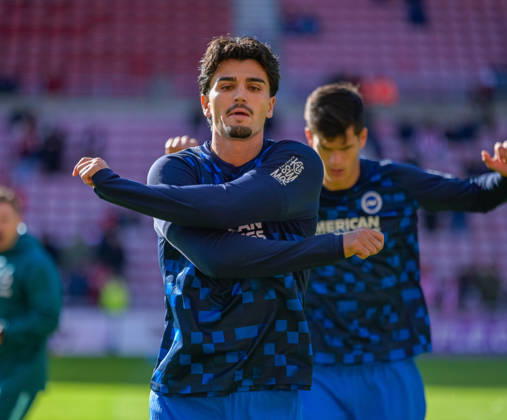 Sunderland v Brighton, Premier League, Football, Stadium Of Light, Sunderland UK - 10 Oct 2026 Pascal Struijk of Brighton & Hove Albion Football Club warming up Sunderland Stadium Of Light Tyne and Wear UK, UK NEWSPAPERS OUT Copyright: xAdamxCookx