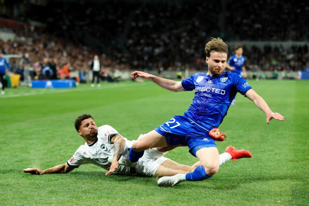 October 10, 2026, Melbourne, Victoria, Australia: MELBOURNE, AUSTRALIA - OCTOBER 10: Australia Cup Final match between South Melbourne FC and Melbourne Victory FC at AAMI Park on October 10, 2026 in Melbourne, Austr0alia. Melbourne Australia - ZUMAp121 20261010_zsp_p121_008 Copyright: xChrisxPutnamx