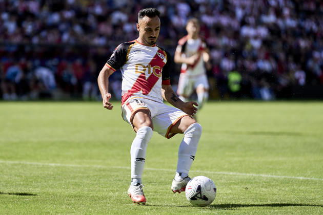 October 10, 2026, Madrid, Madrid, Spain: Alvaro Garcia of Rayo Vallecano in action during the Spanish League, LaLiga EA Sports, football match played between Rayo Vallecano and Athletic Club at Vallecas stadium on October 10, 2026, in Madrid, Spain. Madrid Spain - ZUMAa181 20261010_zaa_a181_002 Copyright: xAngelxPerezxMecax