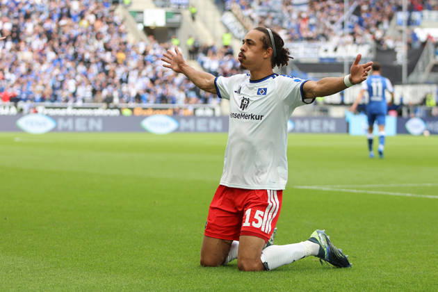 10.10.2026, xtvx, Fussball 1.Bundesliga, TSG 1899 Hoffenheim - Hamburger SV v.l. Goal scored, Tor zum 0:1 Yussuf Poulsen (Hamburger SV) Torjubel, Goal celebration, celebrate the goal, celebrates scoring (DFL DFB REGULATIONS PROHIBIT ANY USE OF PHOTOGRAPHS as IMAGE SEQUENCES and or QUASI-VIDEO) Sinsheim