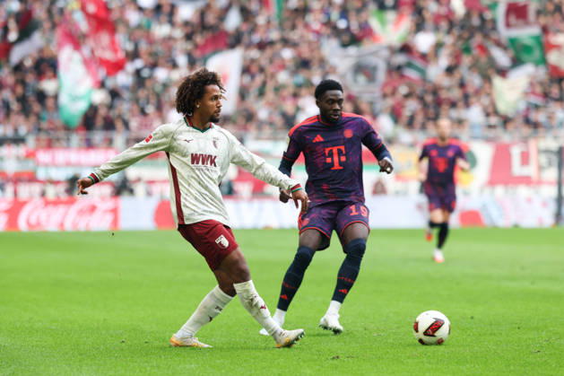 Han-Noah Massengo (FC Augsburg, 04) mit Ball, mit Alphonso Davies (FC Bayern Muenchen, 19), GER, FC Augsburg vs. FC Bayern Muenchen, Fussball, Bundesliga, 5. Spieltag, Saison 2026 2027, 10.10.2026, DFL DFB REGULATIONS PROHIBIT ANY USE OF PHOTOGRAPHS as IMAGE SEQUENCES and or QUASI-VIDEO, GER, FC Augsburg vs. FC Bayern Muenchen, Fussball, Bundesliga, 5. Spieltag, Saison 2026 2027, 10.10.2026 Augsburg Copyright: xEibner-Pressefoto JennixMaulx EP_JML