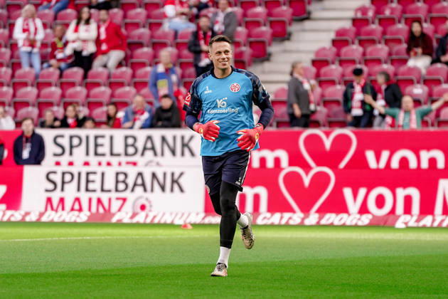 Deutschland: Fussball Saison 2026 2027 , 1. Bundesliga , 5. Spieltag , 1. FSV Mainz 05 vs. Bayer 04 Leverkusen - MEWA-Arena (Mainz) : Alexander Schwollow (1. FSV Mainz 05, 1) Mimik, Gesichtsausdruck, Emotion Mainz MEWA-Arena Deutschland Germany Copyright: xBennetxLongx