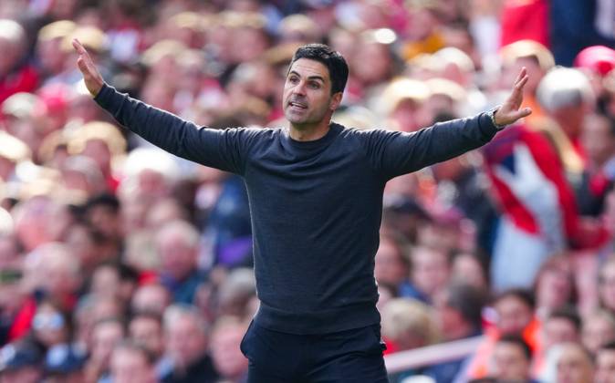Arsenal Manager Mikel Arteta Arsenal v Leeds United, Premier League, Football, Emirates Stadium, London, UK - 10 Oct 2026London Emirates Stadium United Kingdom EDITORIAL USE ONLY No use with unauthorised audio, video, data, fixture lists, club league logos or live services. Online in-match use limited to 120 images, no video emulation. No use in betting, games or single club league player publications. Copyright: xJavierxGarcia Shutterstockx 17204400ax