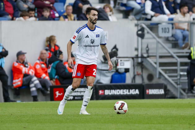 Fabio Vieira (Hamburger SV, 20) am Ball , Deutschland, Fussball, 1. Bundesliga, 5.Spieltag, 2026 2027, TSG Hoffenheim vs. Hamburger SV, 10.10.2026, Sinsheim SNP Arena Deutschland Copyright: xGrantxHubbsx