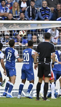 TOR zum 1:1 Fisnik Asllani TSG 1899 Hoffenheim (11) Torschuss Aktion Torchance TSG 1899 Hoffenheim vs Hamburger SV HSV 10.10.2026 DFL REGULATIONS PROHIBIT ANY USE OF PHOTOGRAPHS AS IMAGE SEQUENCES AND OR QUASI-VIDEO TSG 1899 Hoffenheim vs Hamburger SV HSV