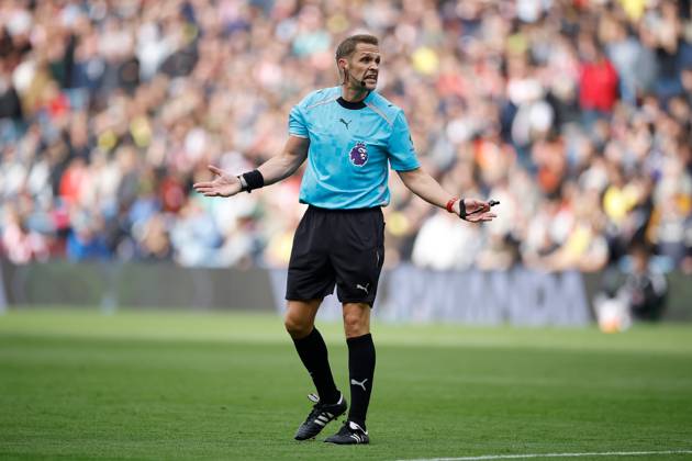 Referee, Craig Pawson Aston Villa v Brentford, Premier League, Football, Villa Park, Birmingham, UK - 10 Oct 2026Birmingham Villa Park United Kingdom EDITORIAL USE ONLY No use with unauthorised audio, video, data, fixture lists, club league logos or live services. Online in-match use limited to 120 images, no video emulation. No use in betting, games or single club league player publications. Copyright: xWillxCooper Shutterstockx 17206322o