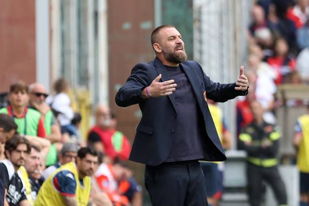 Foto IPP ACGE Genova 10 10 2026 Campionato Serie A 2025 2026 Genoa-Fiorentina nella foto: Daniele De Rossi Italy Photo Press World Copyright Genova italy Italia ITALY  Copyright: xR4924_italyphotopressx
