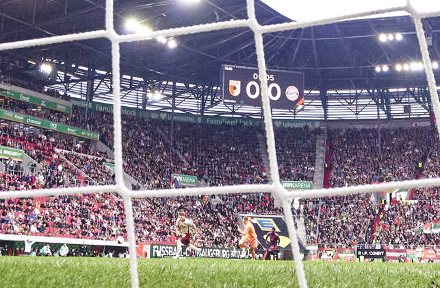 Robin Fellhauer of Augsburg scoring the 1-0 goal after 8,4 seconds and after a big mistake of Manuel Neuer, goalkeeper of FC Bayern München , Head coach Vincent Kompany of Bayern München disappointed in the background during the match FC AUGSBURG - FC BAYERN MÜNCHEN on October 10, 2026 at WWK Arena Augsburg, Germany. Season 2026 2027, 1.Bundesliga, FCB,