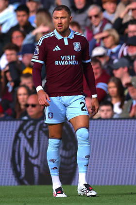 Aston Villa v Brentford, Premier League Matty Cash of Aston Villa during the Aston Villa v Brentford Premier League match at Villa Park, Birmingham, England on 10 October 2026 Credit: Ryan Crockett Every Second Media Editorial use only. All images are copyright Every Second Media Limited. No images may be reproduced without prior permission. All rights reserved. Premier League and Football League images are subject to licensing agreements with Football DataCo Limited. see https: www.football-dataco.com Copyright: xIMAGO EveryxSecondxMediax ESM-2212-0061 RyanxCrockettx xEveryxSecondxMediax