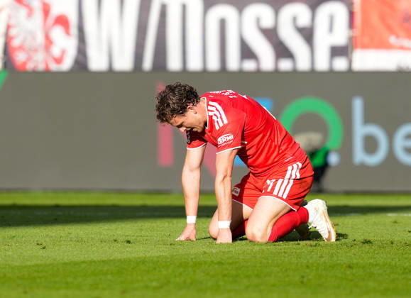 Tim Skarke (1. FC Union Berlin, 21) reagiert nach einer vergebenen Chance. GER, 1.FC Union Berlin vs SV Elversberg, 1. Bundesliga, 5. Spieltag, Saison 2026-27, Stadion An der Alten Foersterei, Berlin, 10.10.2026 DFL REGULATIONS PROHIBIT ANY USE OF PHOTOGRAPHS AS IMAGE SEQUENCES AND OR QUASI-VIDEO 1.FC Union Berlin vs SV Elversberg, 1. Bundesliga, 5. Spieltag, Saison 2026-27, 10.10.2026 Berlin Copyright: xEibner-Pressefoto ScottxColemanx EP_SCN