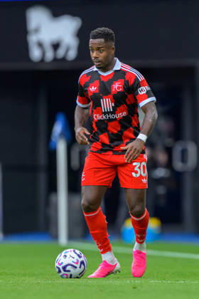 IPSWICH, ENGLAND OCTOBER 10 - Ryan Sessegnon of Fulham during the Premier League game between Ipswich Town and Fulham at Portman Road on October 10, 2026 in Ipswich, England. (Photo by Keeran Marquis Sports Press Photo) Copyright: xKeeranxMarquis SPPx Sportspressphoto_SPR250851