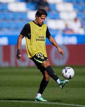 October 10, 2026, Vitoria, Alava, Spain: Giuliano Simeone of Atletico de Madrid warms up prior to the LaLiga EA Sports match between Deportivo Alaves and Atletico de Madrid at Mendizorrotza on October 10, 2026, in Vitoria, Spain. Vitoria Spain - ZUMAa181 20261010_zaa_a181_035 Copyright: xRicardoxLarreinax