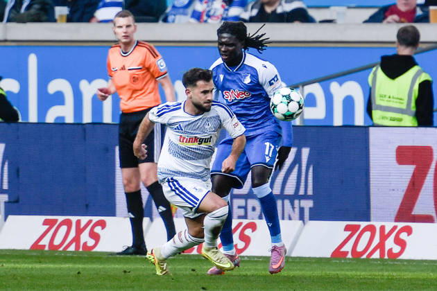 v. li. im Zweikampf Can Coskun (Duisburg 27) Luis Engelns (Hoffenheim 17) 10.10.2026 ¢ Fussball ¢ MSV Duisburg vs TSG 1899 Hoffenheim II, Schauinsland-Reisen-Arena, Duisburg, DFB DFL REGULATIONS PROHIBIT ANY USE OF PHOTOGRAPHS AS IMAGE SEQUENCES AND OR QUASI-VIDEO NRW Germany