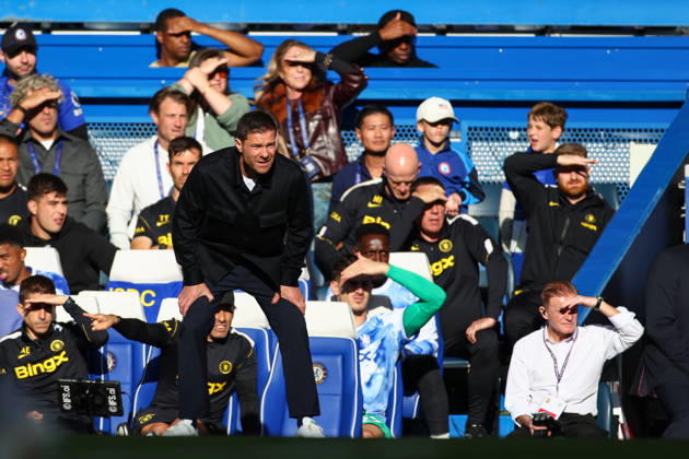 Premier League: Chelsea v AFC Bournemouth LONDON, UK - 10th Oct 2026: Chelsea Manager Xabi Alonso looks on during the Premier League match between Chelsea FC and AFC Bournemouth at Stamford Bridge London Stamford Bridge England United Kingdom Copyright: xCraigxMercerx xPeakxActionxPhotosx